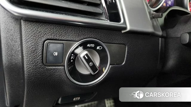 Mercedes-Benz GLE - Class W166 id 3911874 из Кореи 7