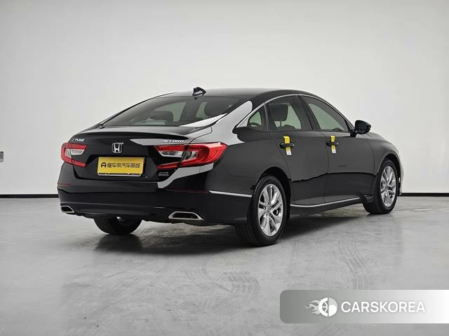 Honda Accord id 4278420 из Китая 7