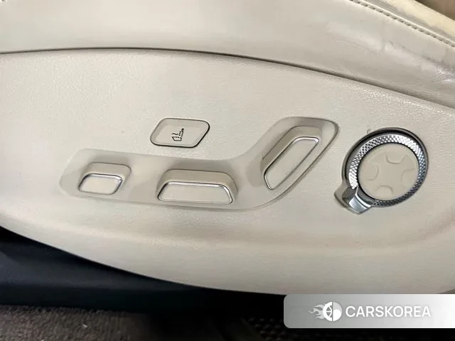 Genesis GV80 id 3054975 из Кореи 7