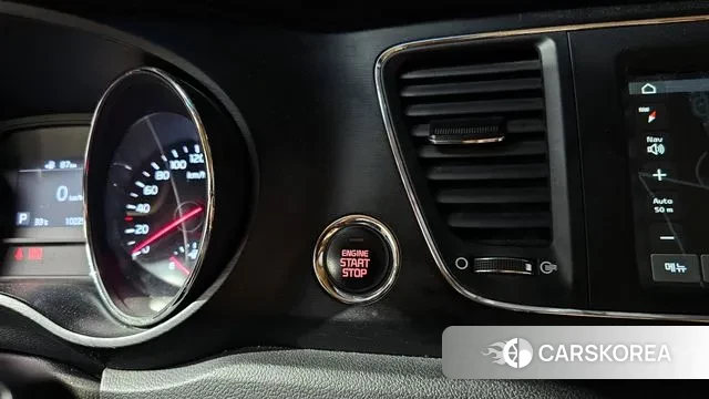 Kia The New Carnival id 3060951 из Кореи 7