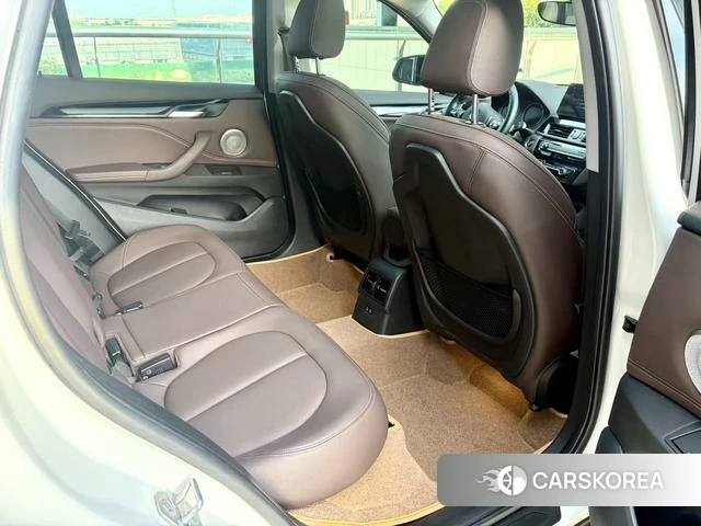 BMW X1 id 4301386 из Китая 7