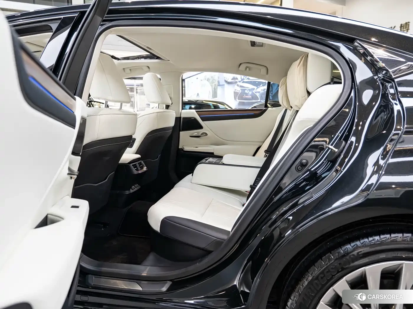 Lexus ES id 4583734 из Китая 7
