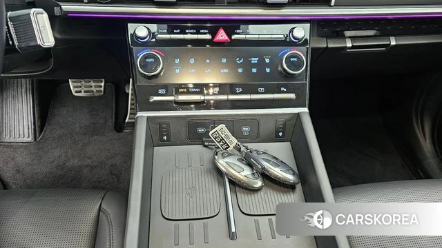 Hyundai Santa Fe (MX5) id 3838044 из Кореи 7