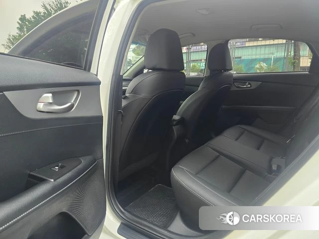 Kia Come New K3 id 4383569 из Кореи 7