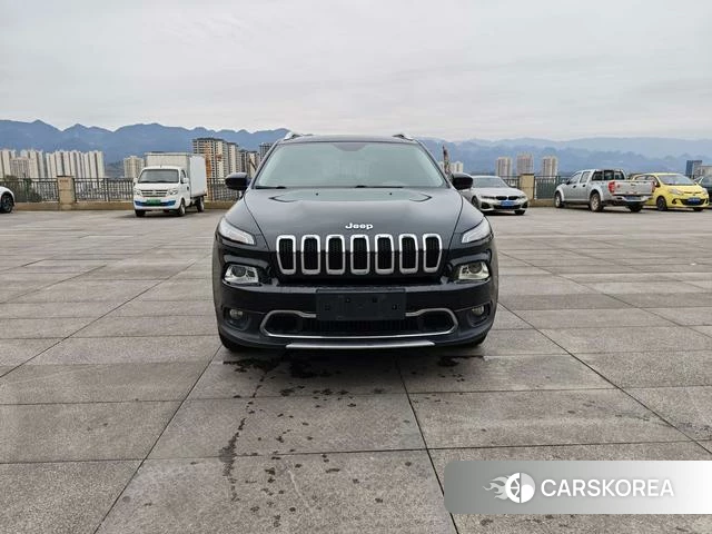 Jeep Free light id 3882316 из Китая 7