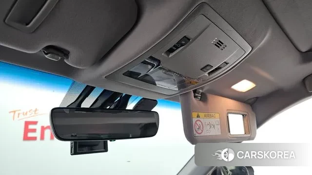 Lexus New ES300h id 3368922 из Кореи 7