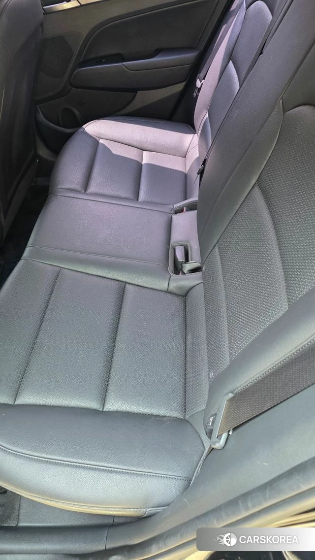 Hyundai Avante AD id 4596442 из Кореи 7