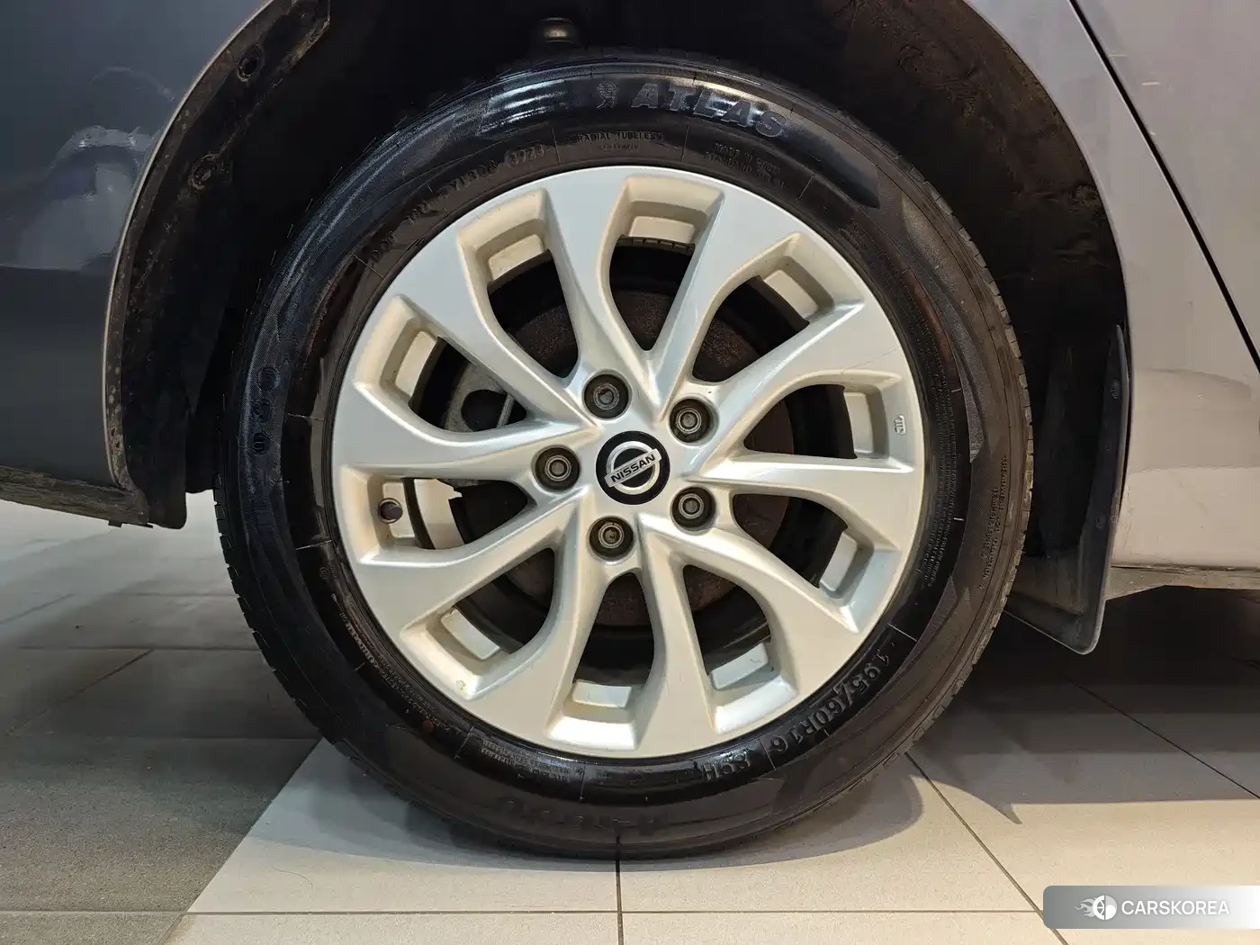 Nissan Sylphy id 4622573 из Китая 7