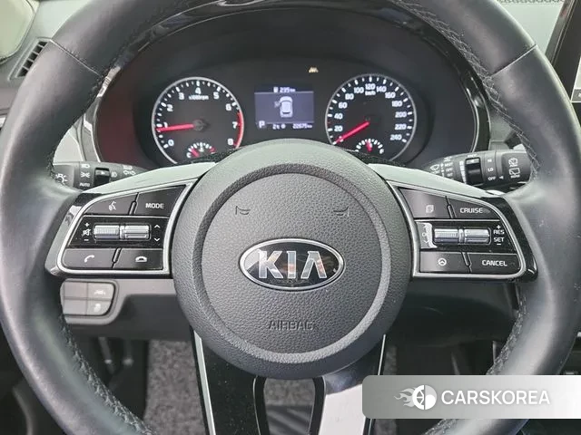 Kia Seltos id 3454082 из Кореи 7