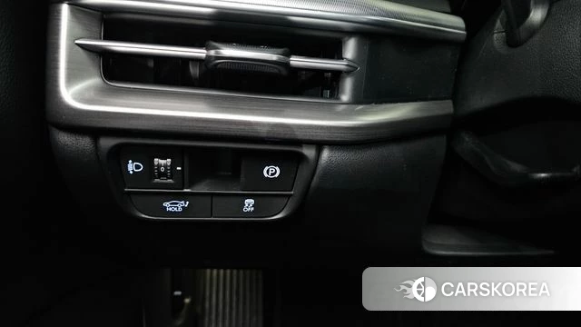 Hyundai Grandeur (GN7) id 4613162 из Кореи 7