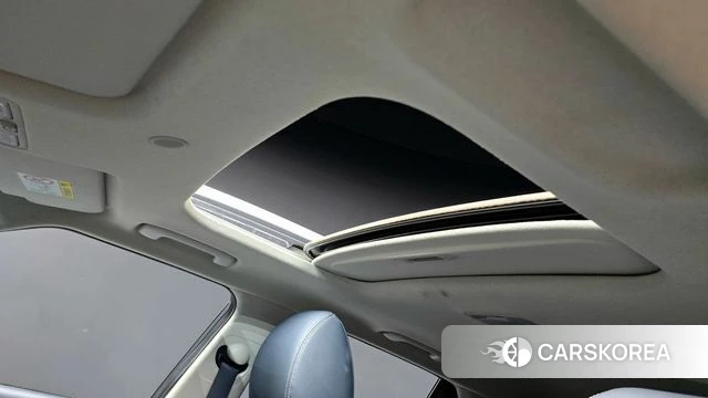 Hyundai Venue id 4344956 из Кореи 7