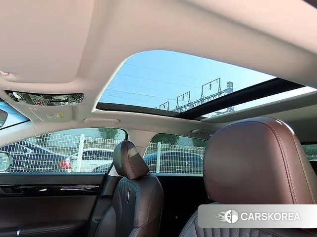 Hyundai Grandeur Hybrid (GN7) id 3442688 из Кореи 7