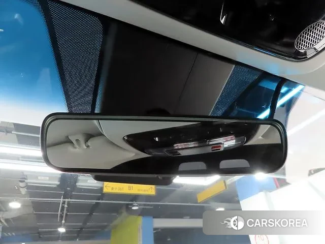 Hyundai Staria id 3746116 из Кореи 7