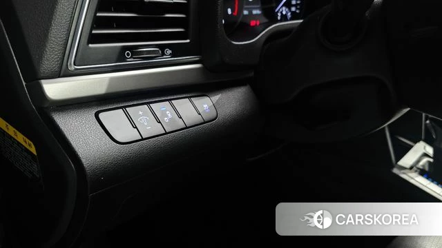 Hyundai Avante AD id 4605390 из Кореи 7