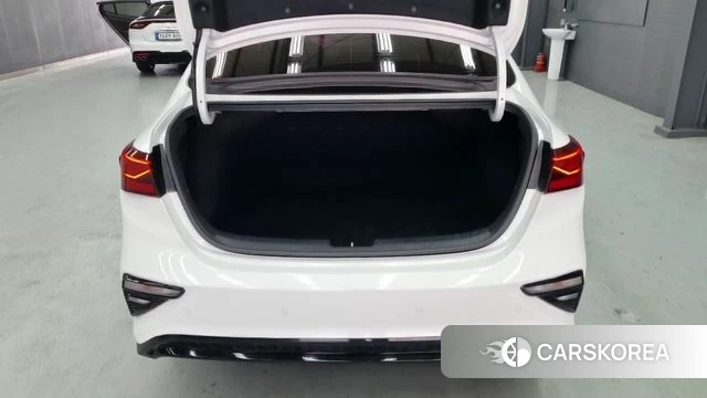 Kia Come New K3 id 3853701 из Кореи 7