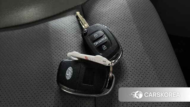 Hyundai The New Grand Starex id 4873257 из Кореи 7