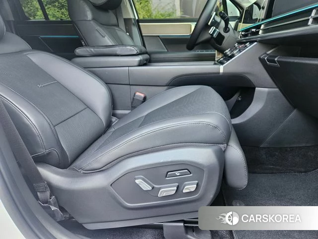 Hyundai Santa Fe (MX5) id 4898275 из Кореи 7