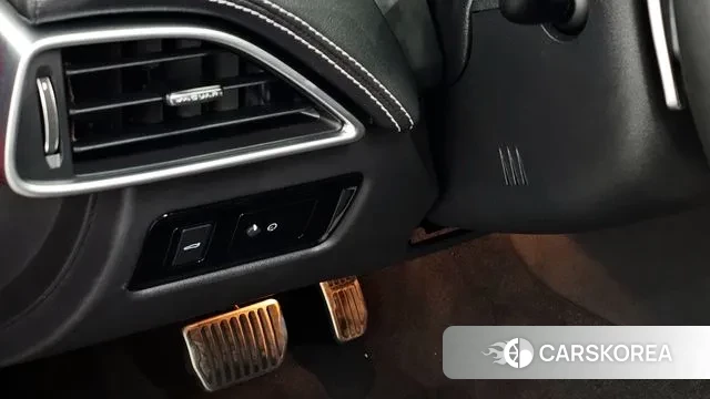 Jaguar XE id 3039026 из Кореи 7