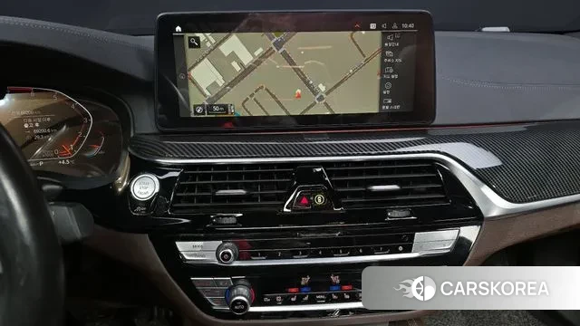 BMW 5 Series (G30) id 3630833 из Кореи 7