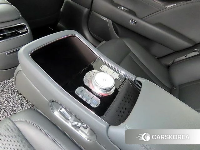 Genesis G90 (RS4) id 4772501 из Кореи 7