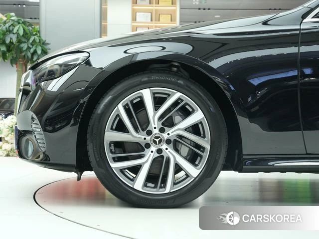 Mercedes-Benz E-class id 4328566 из Китая 7