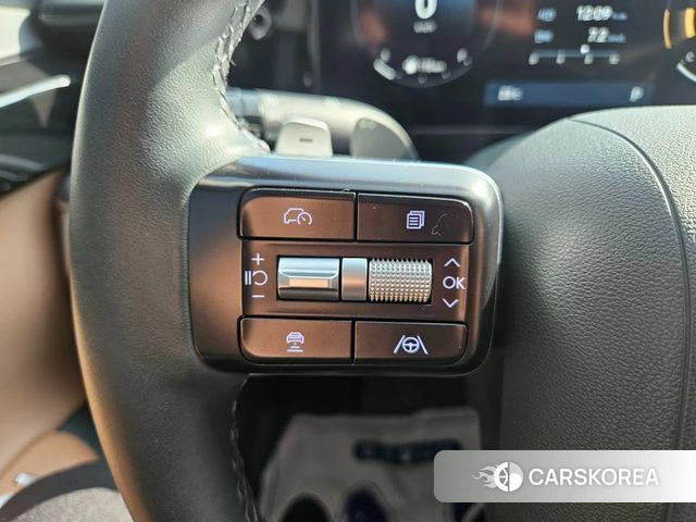 Hyundai Grandeur (GN7) id 3919692 из Кореи 7