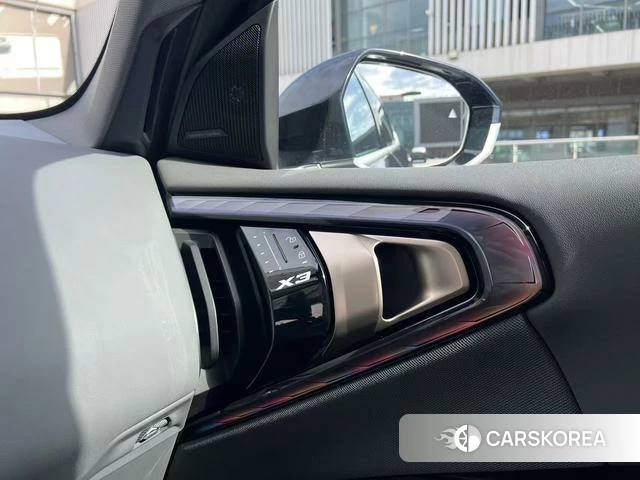 BMW X3 id 3920472 из Китая 7