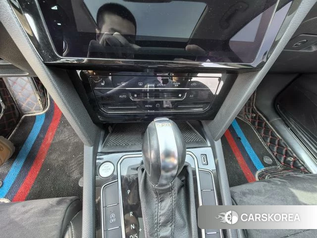 Volkswagen Magotan id 4276665 из Китая 7