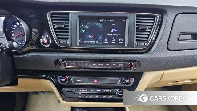 Kia The New Carnival id 3552578 из Кореи 7