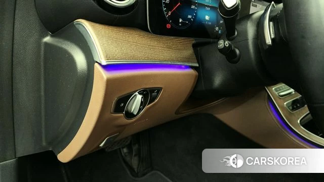 Mercedes-Benz E-Class W213 id 3916214 из Кореи 7