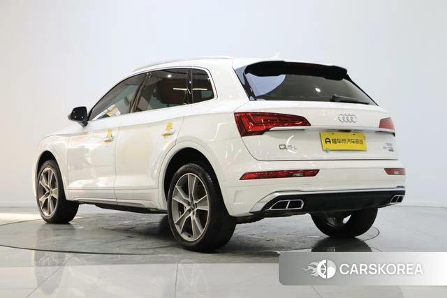 Audi Q5L id 4273671 из Китая 7