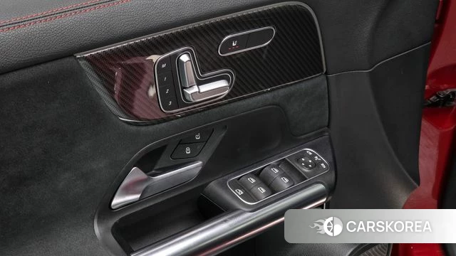Mercedes-Benz GLA - Class H247 id 4881150 из Кореи 7
