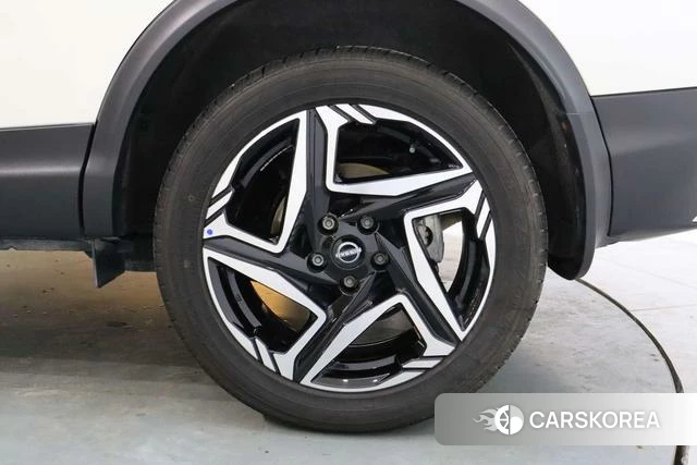 Nissan Qashqai id 4257848 из Китая 7