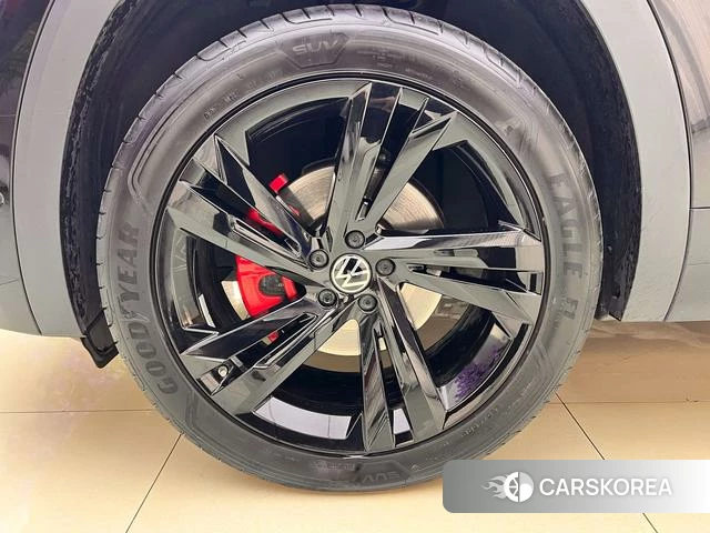 Volkswagen Tourang id 4209766 из Китая 7