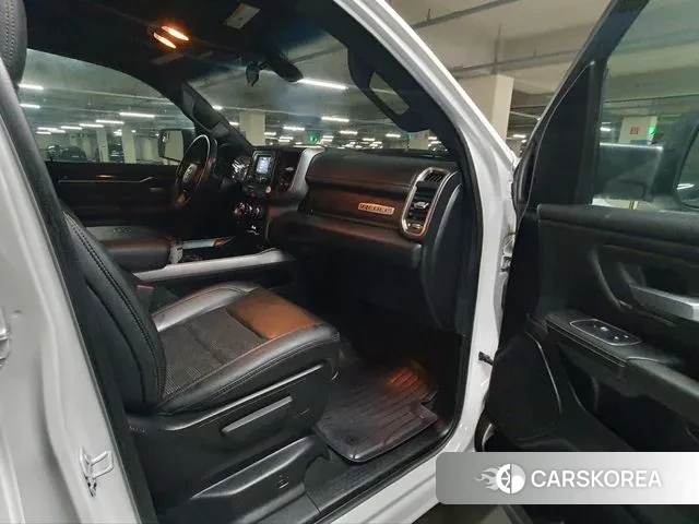 Dodge Lampicup id 3713164 из Кореи 7