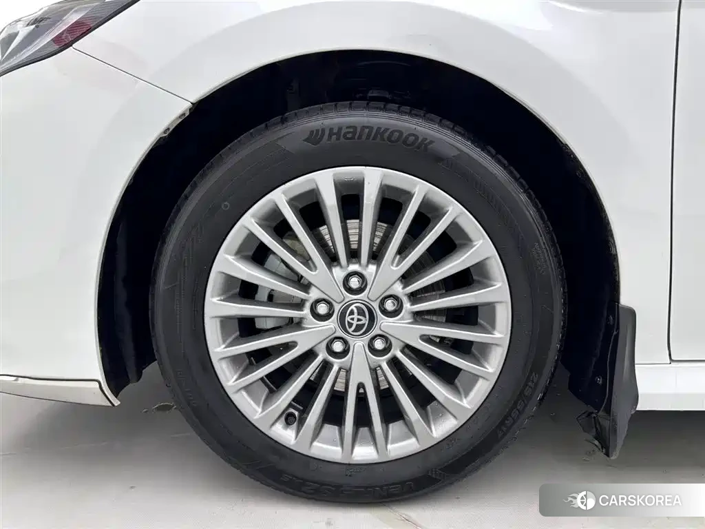 Toyota Camry id 4669219 из Китая 8