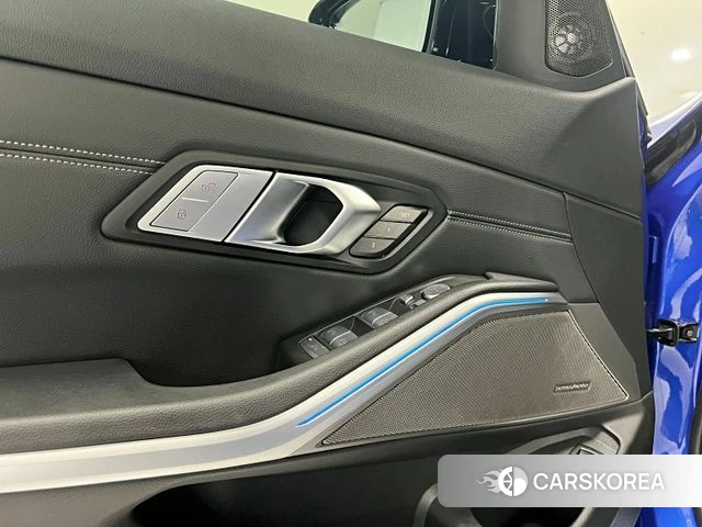 BMW 3 Series (G20) id 4735667 из Кореи 7