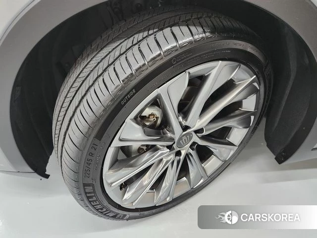 Toyota Crown Crossover id 4602558 из Кореи 7