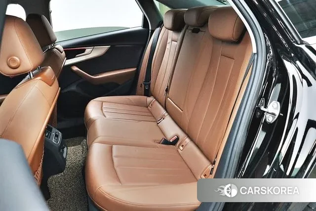 Audi A4 (B9) id 3759637 из Кореи 7