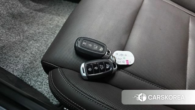 Hyundai Grandeur IG id 4378213 из Кореи 7