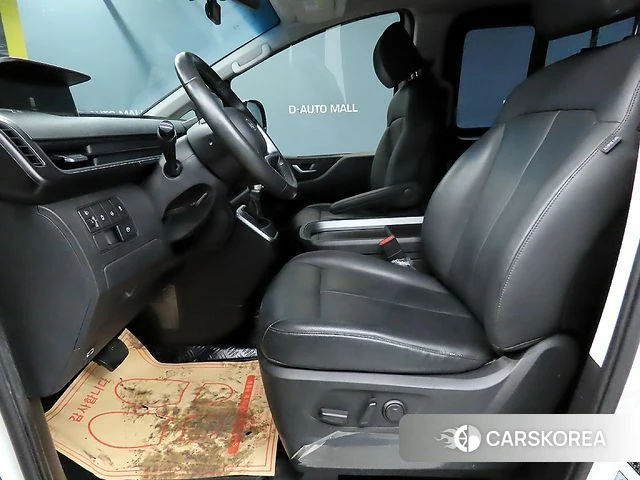 Hyundai Staria id 4603020 из Кореи 7