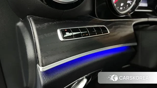 Mercedes-Benz E-Class W213 id 3499329 из Кореи 7