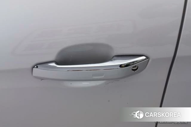 Audi A4L id 4273813 из Китая 7