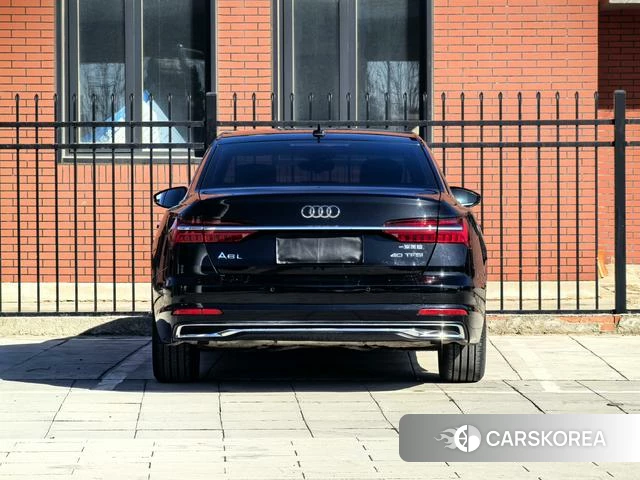 Audi A6L id 4275773 из Китая 7