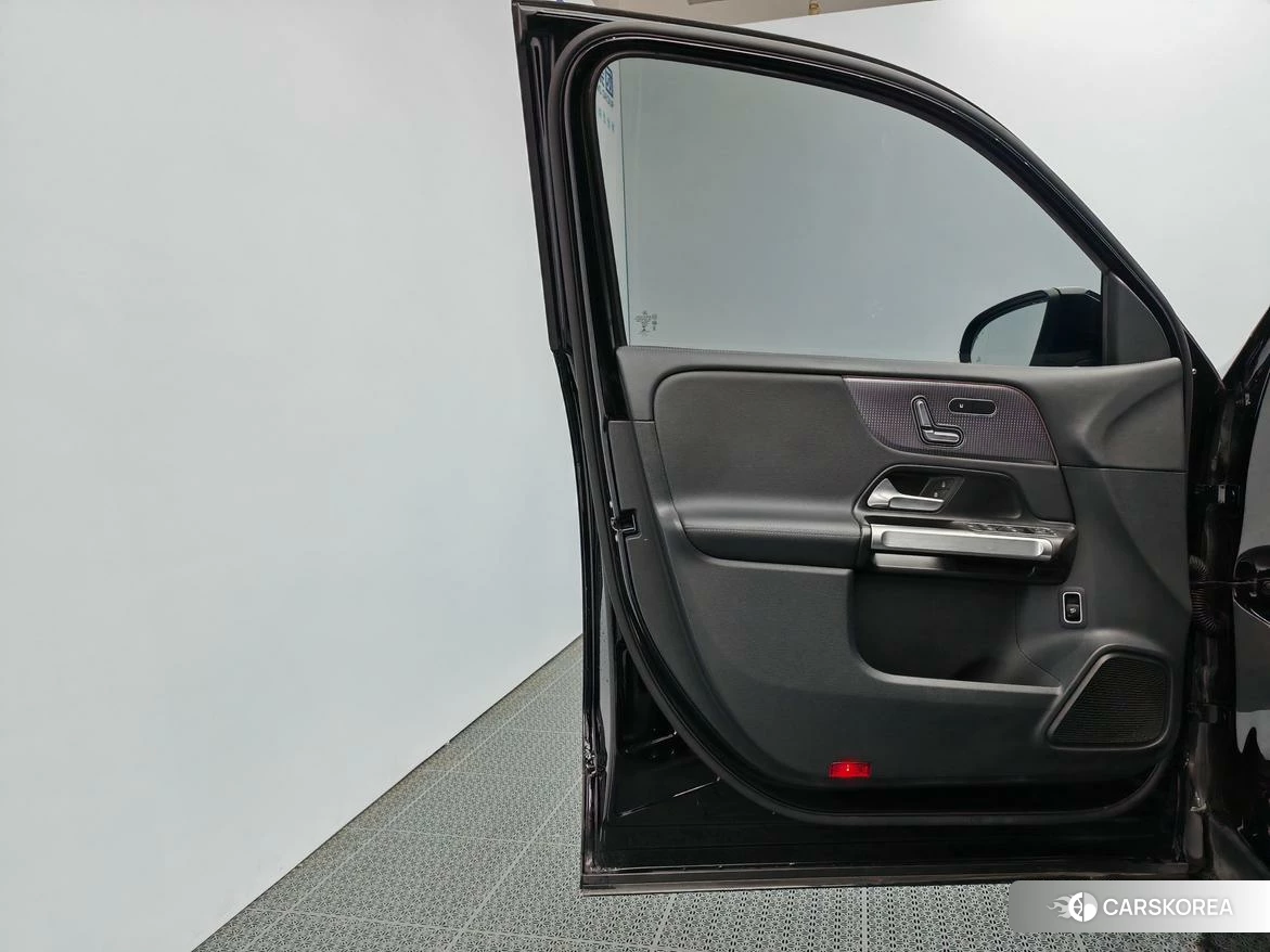 Mercedes-Benz GLB id 4515216 из Китая 7