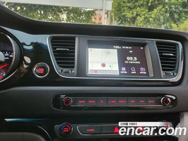 Kia The New Carnival id 2924771 из Кореи 7