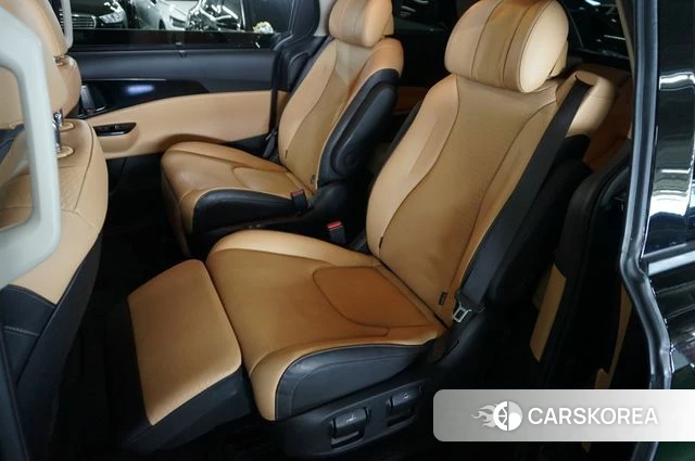Kia Carnival 4th generation id 4601332 из Кореи 7