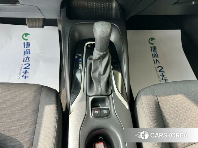 Toyota Corolla id 4272879 из Китая 7