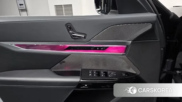 BMW 7 Series (G70) id 3507758 из Кореи 7