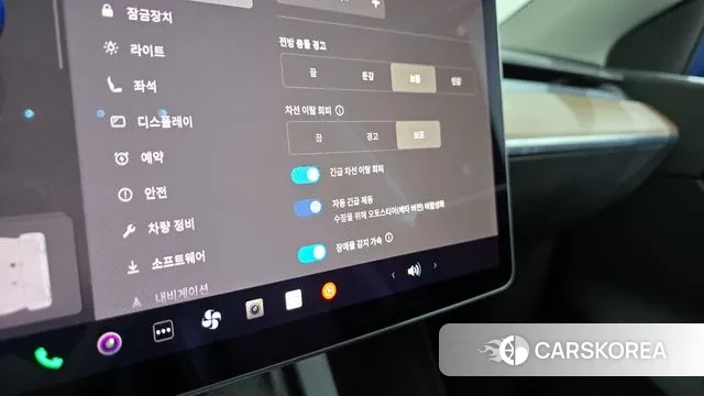 Tesla Model Y id 3360817 из Кореи 7